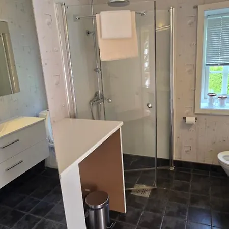 Idyllisk, Landlig Hus Til Leie Leilighet